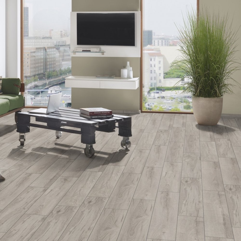 Krono Original Supernatural 8mm Longbow Laminate Flooring